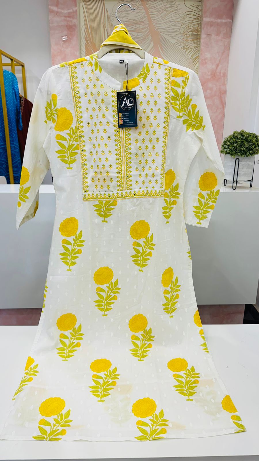 Pure cotton lining suit set in yellow