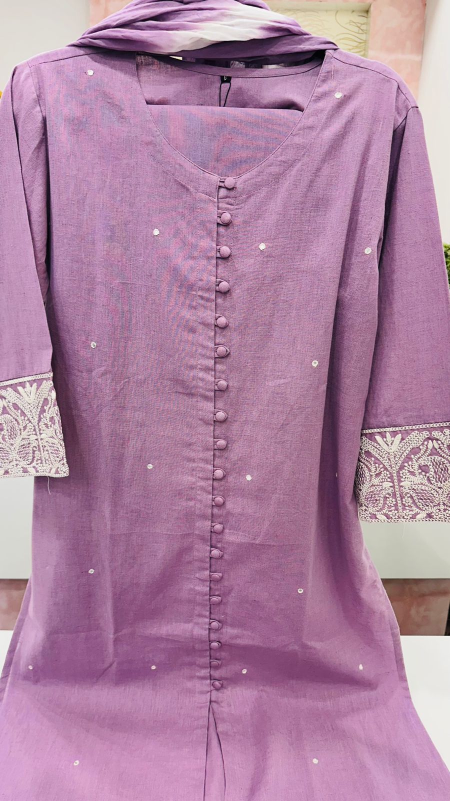 Beautiful thread embroidery on sleeves pretty suit in purple
