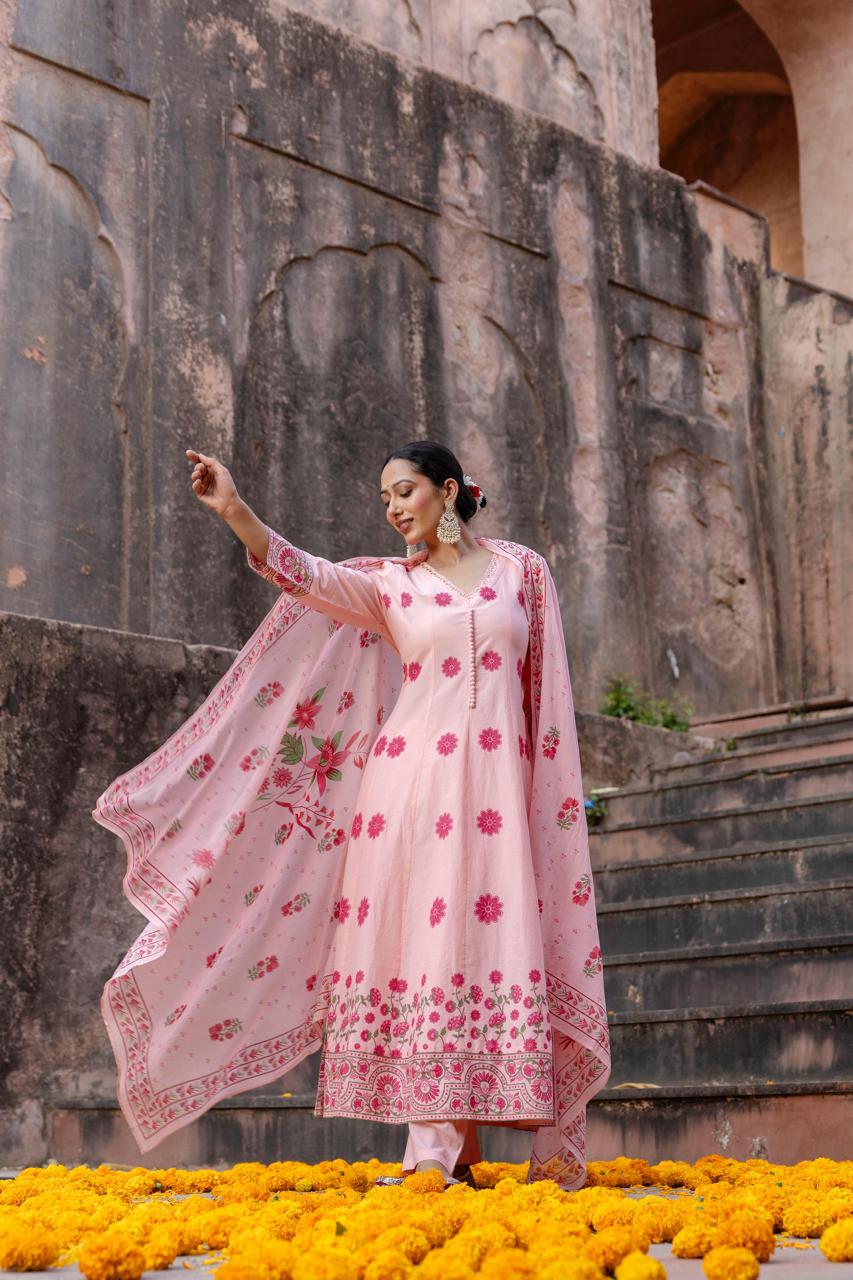 Wow cotton shoulder Anarkali suit set in pink