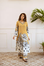 Super pretty slub cotton with four pocket kurta pant in yellow