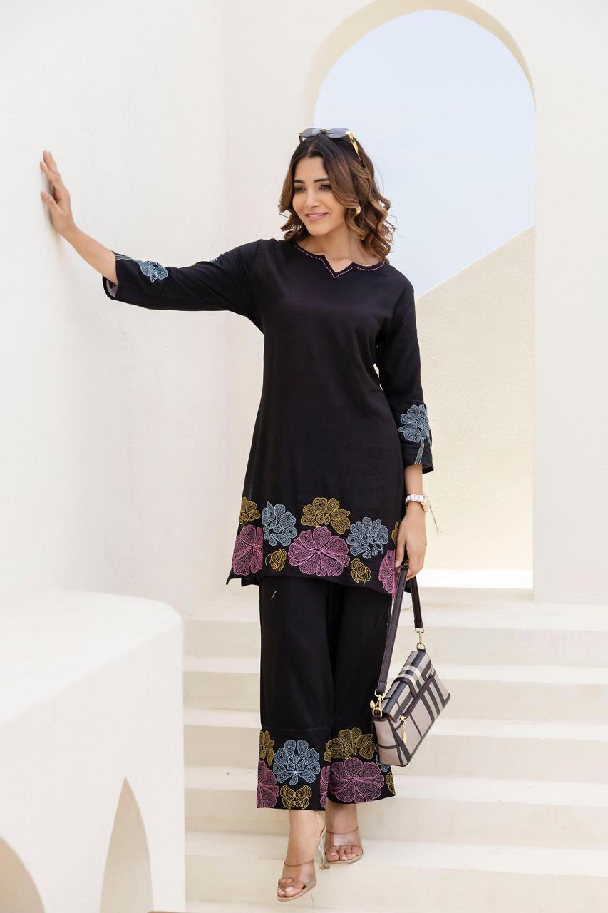 Smart embroidered cotton slub co ord