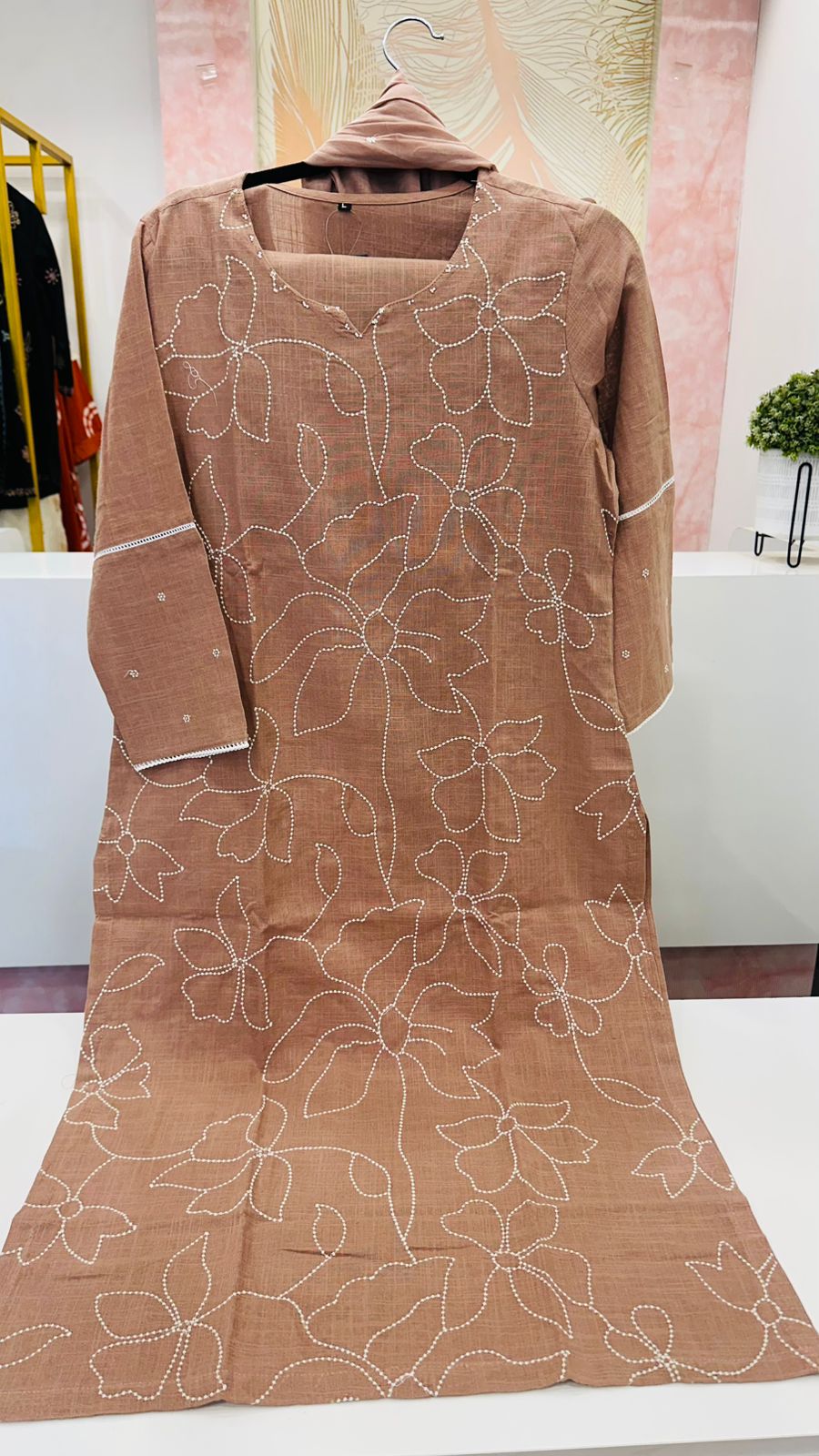Brown embroidered cotton suit set