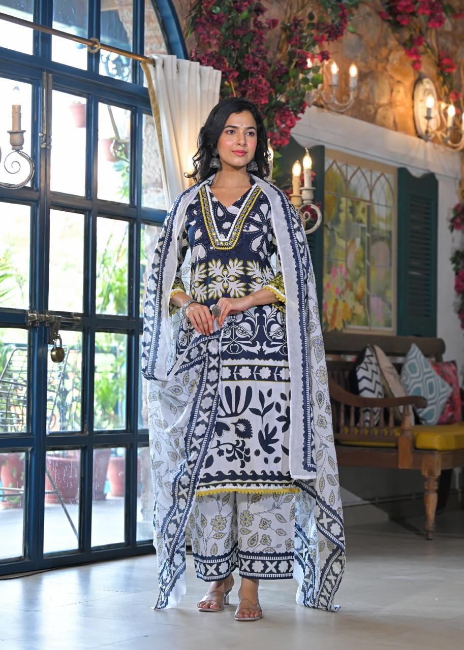 Pure cotton lace detailing suit set