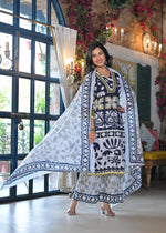 Pure cotton lace detailing suit set