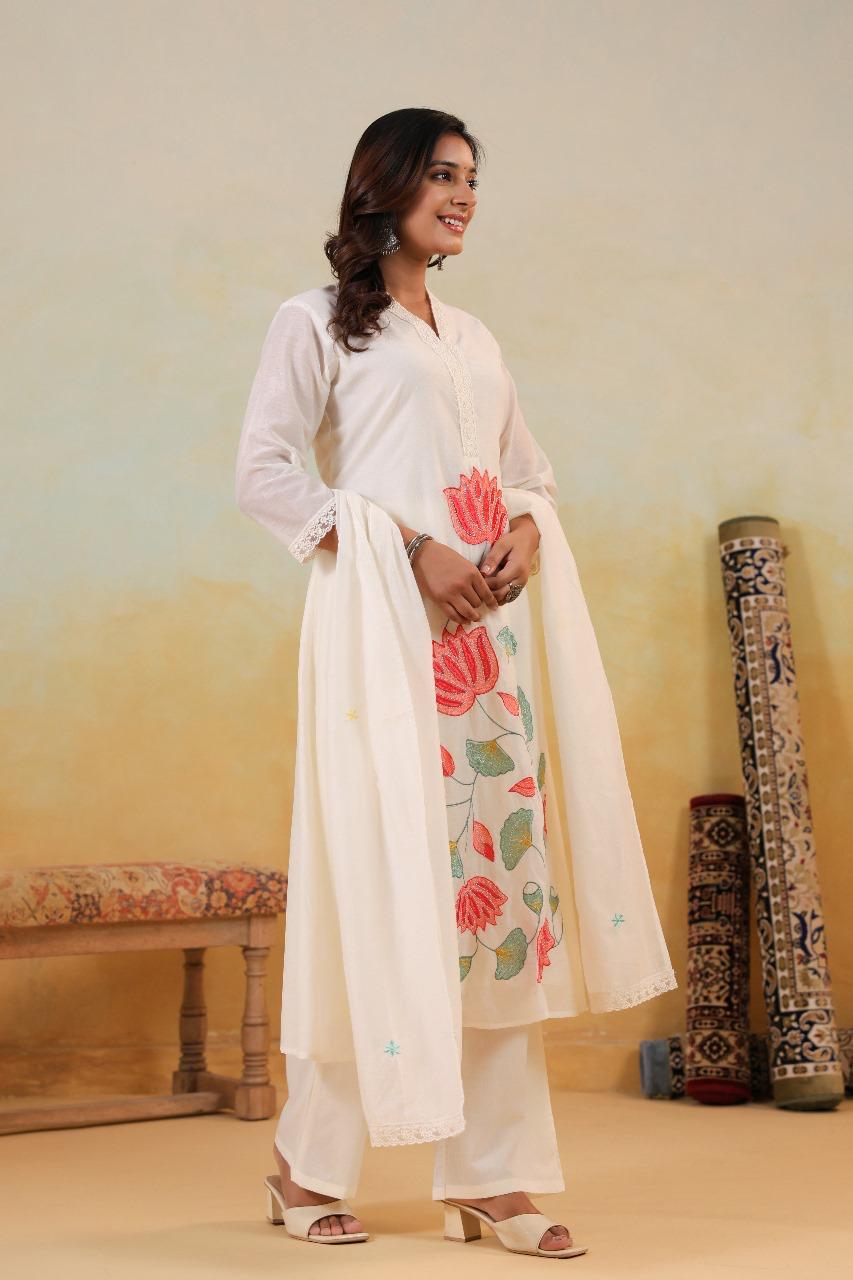 Mul Chanderi lining embroidered suit set