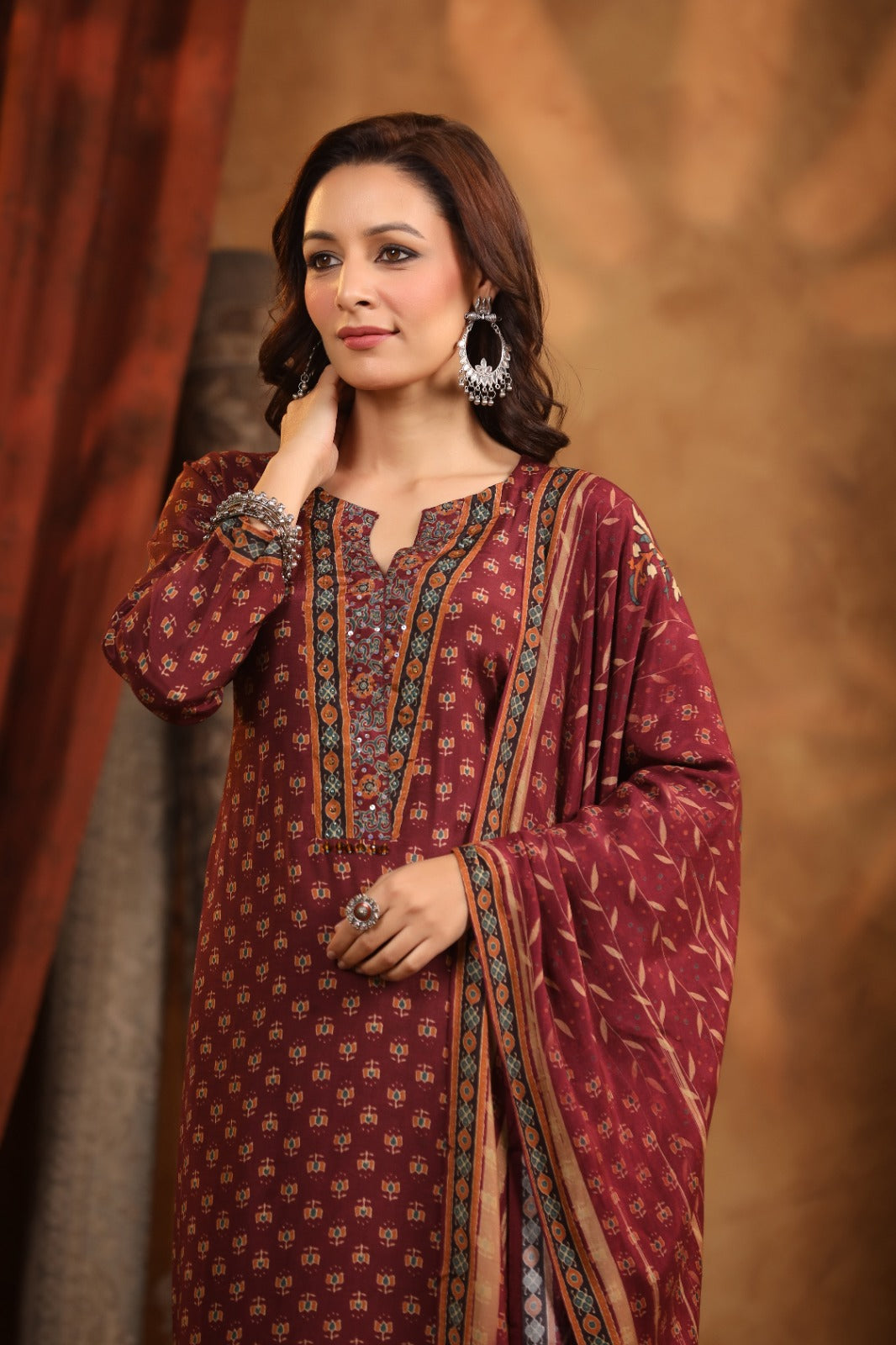 Smart designer pure Mul silk with lining full suit
