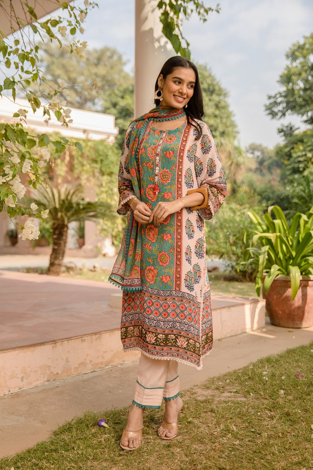 Pure crepe lining full suit with lace detailing