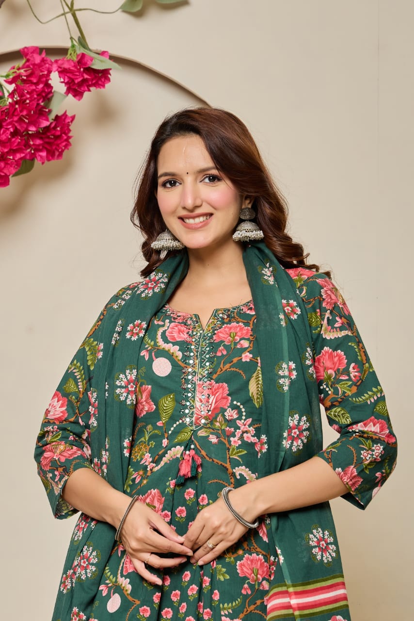 Smart cotton full suit set in green