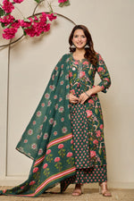 Smart cotton full suit set in green