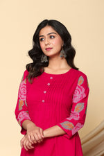 Pure cotton embroidered kurta pant in pink