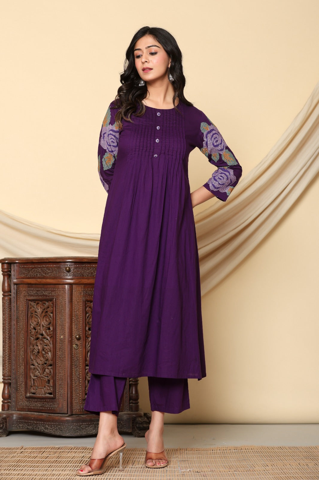 Pure cotton embroidered kurta pant in purple