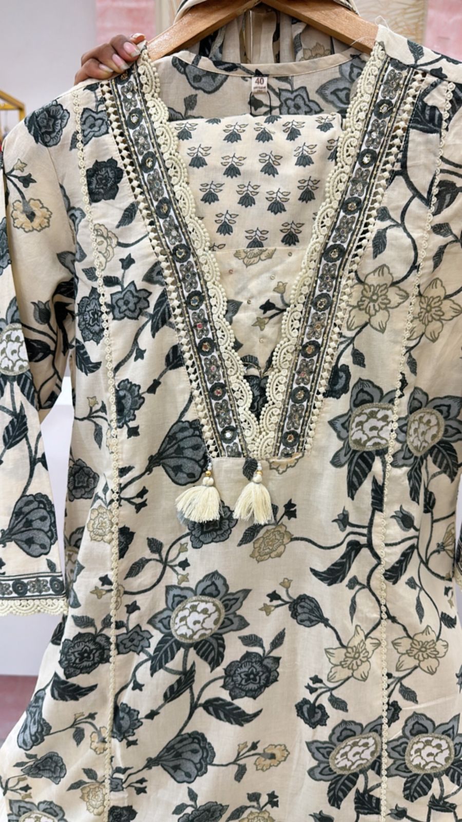 Pure cotton V neck suit set