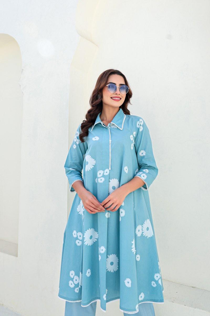 Beautiful color cotton kurta pant in blue