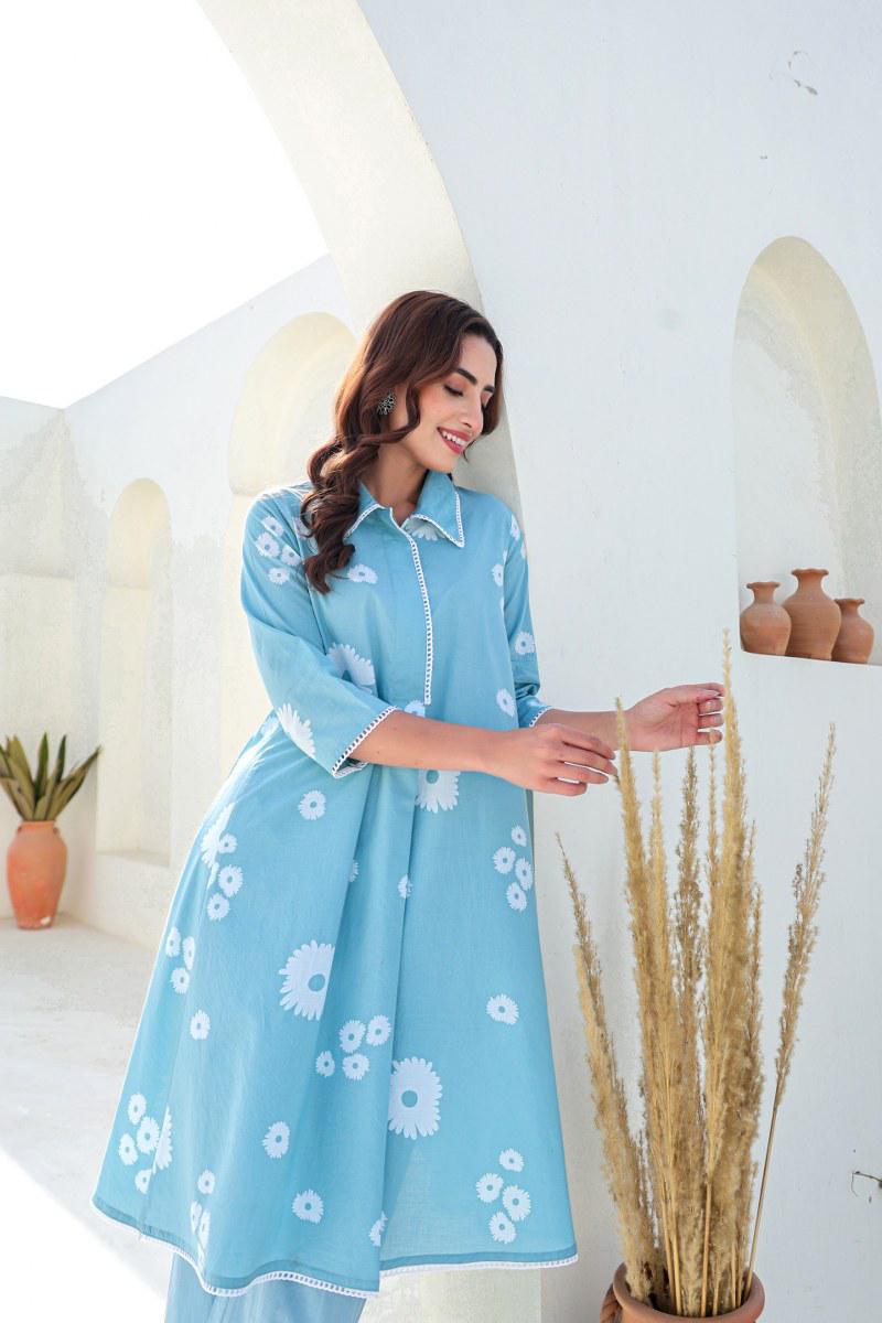 Beautiful color cotton kurta pant in blue