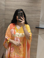 Super pretty pure crepe kaftan co ord in trending colour