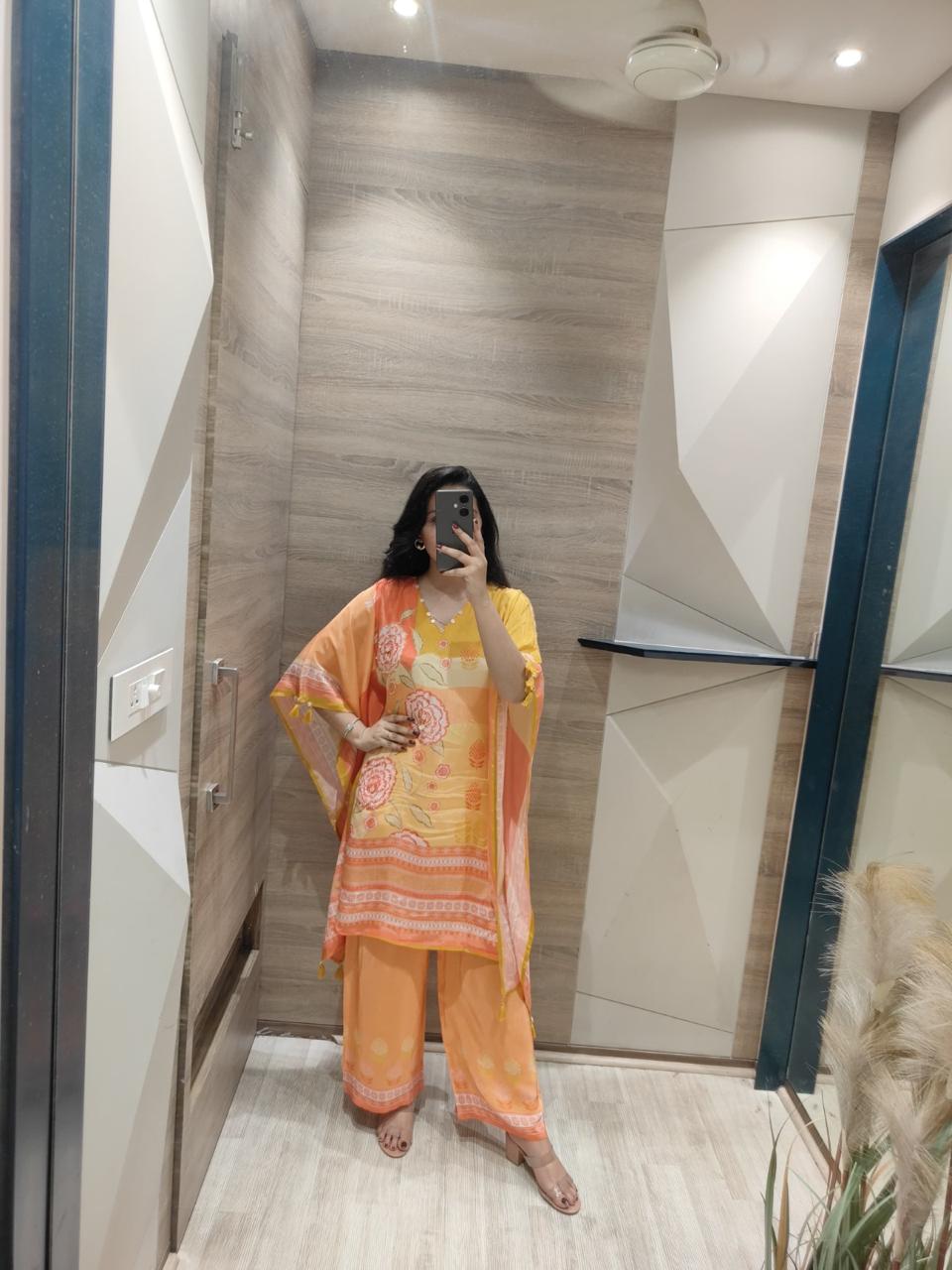 Super pretty pure crepe kaftan co ord in trending colour