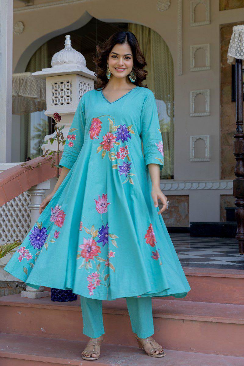 Beautiful beautiful cotton suit set paired with brush painted dupatta