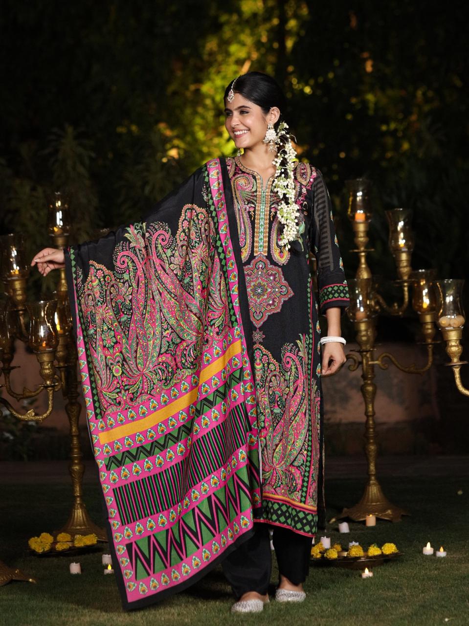 Wow designer Mul silk lining suit set