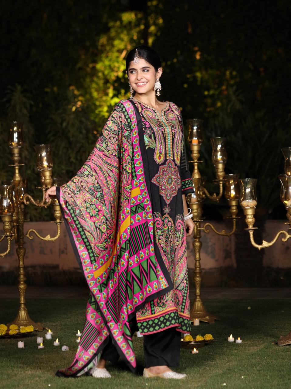 Wow designer Mul silk lining suit set