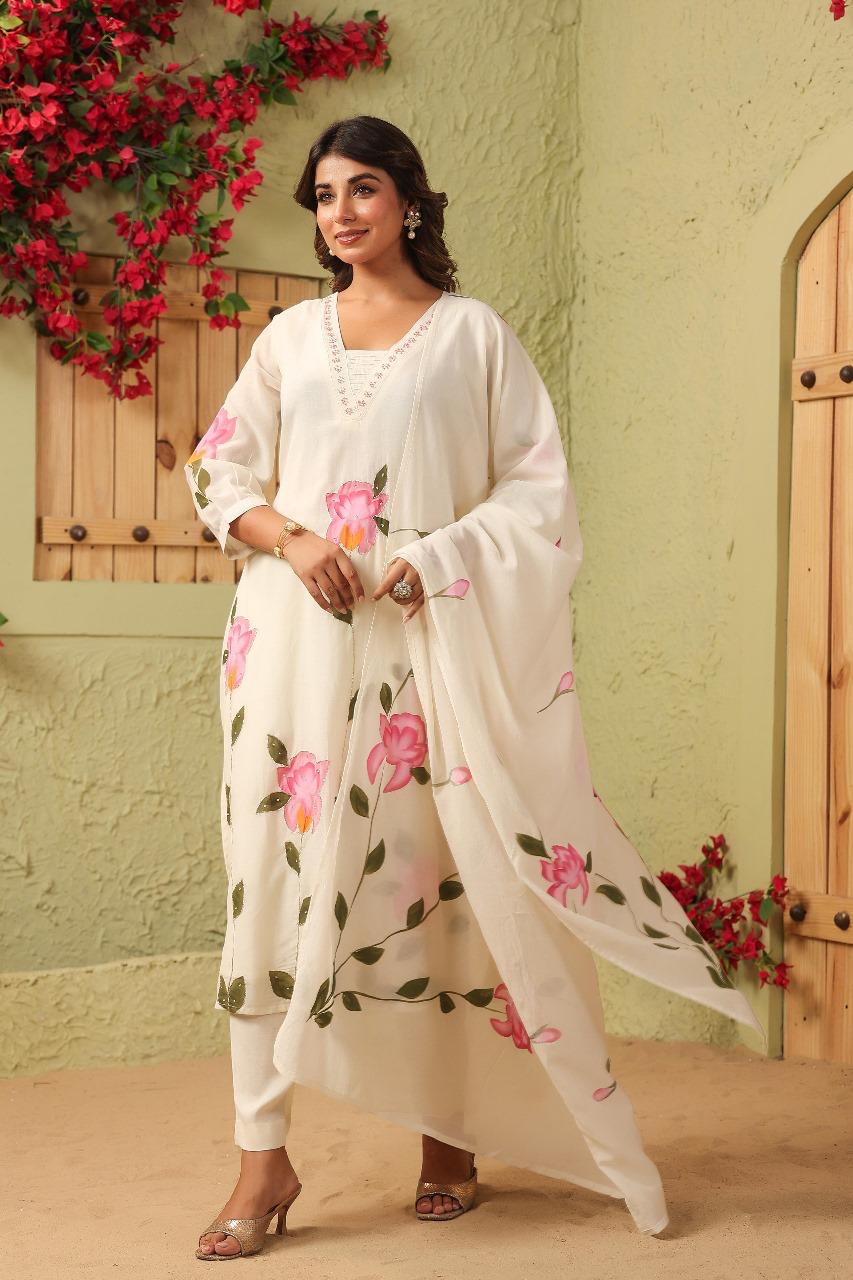 Beautiful ivory Mul Chanderi suit set