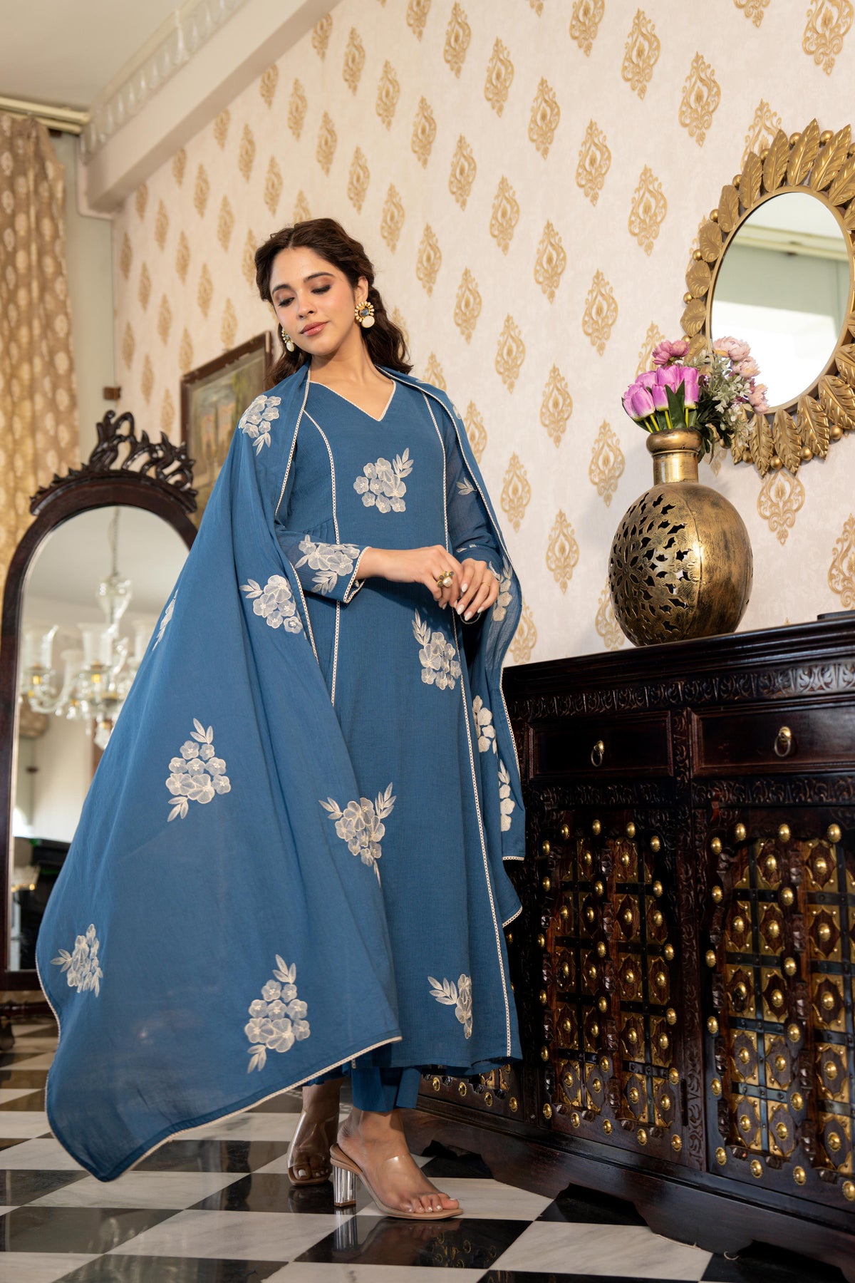 Blue mul cotton embroidered lining full suit set