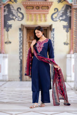 Pretty pretty cotton embroidered suit set