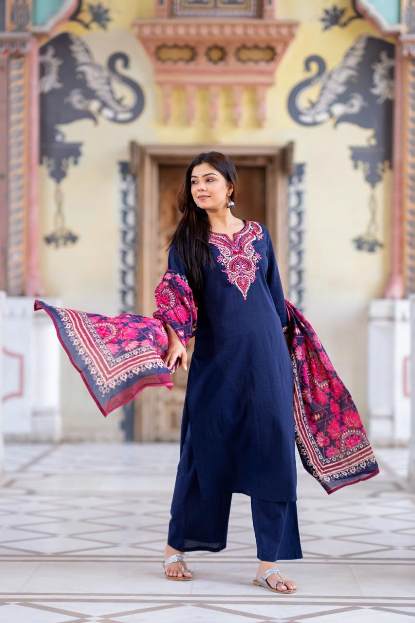 Pretty pretty cotton embroidered suit set