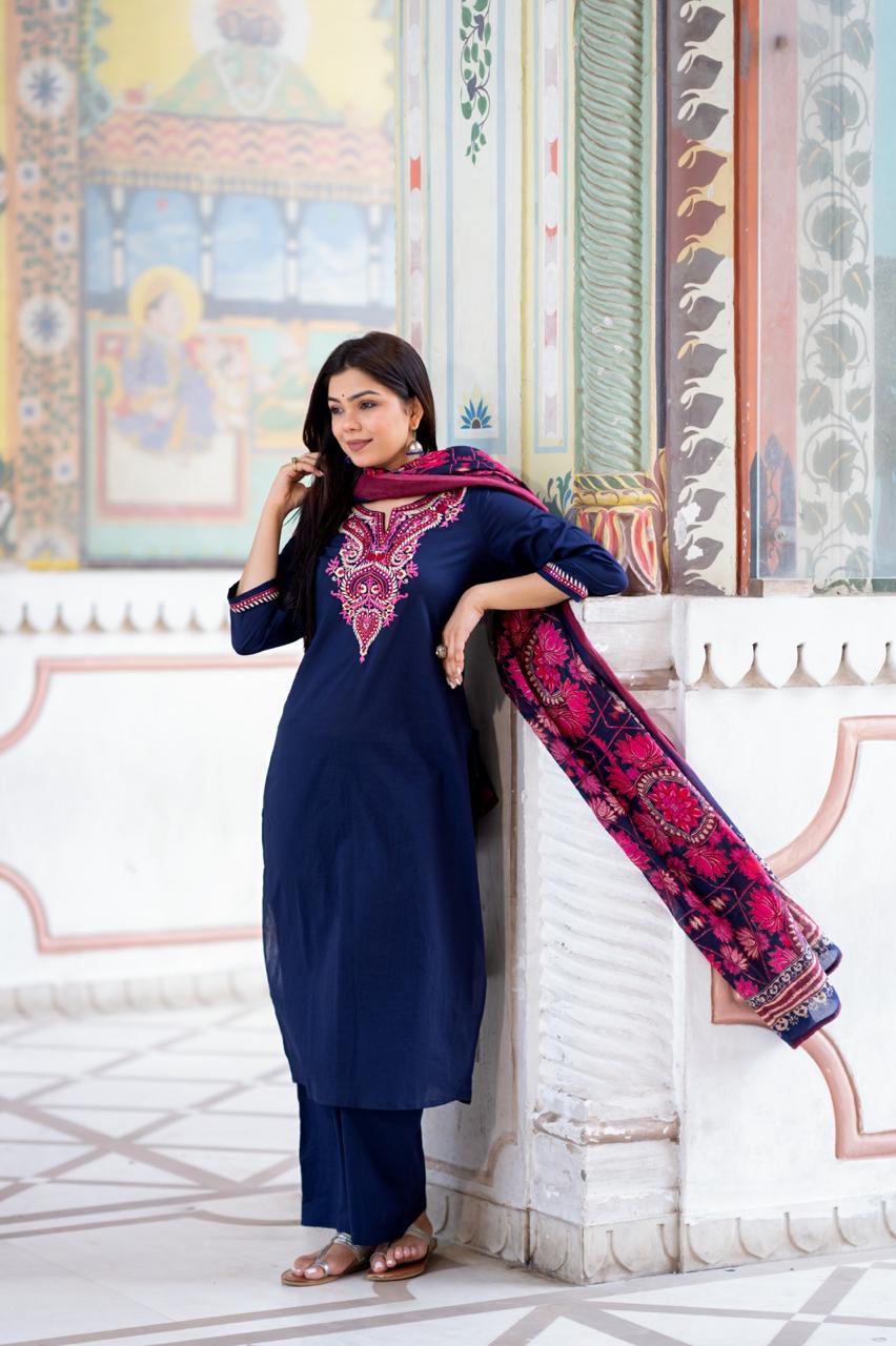 Pretty pretty cotton embroidered suit set