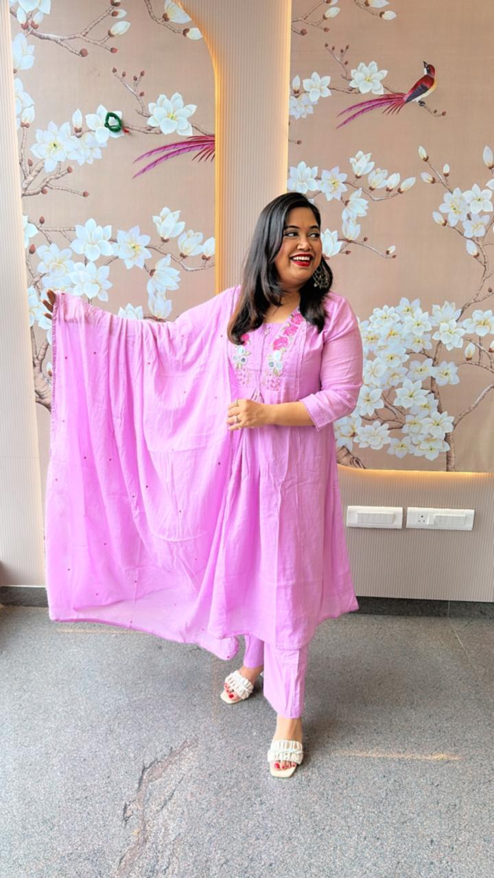 Pure Mul cotton real mirror with pearl detailing suit set with lining (true to size) in pink