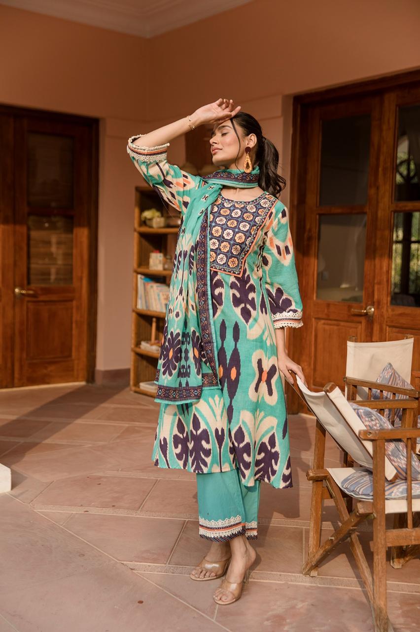 Pretty cotton Patola suit set