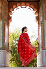 Pretty muslin bandhani suit set in red