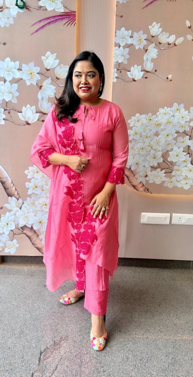 Pretty pink appliqué work Mul Chanderi suit set