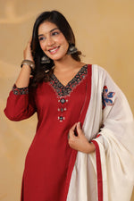 Pure cotton appliqué suit set paired with super soft dupatta in red
