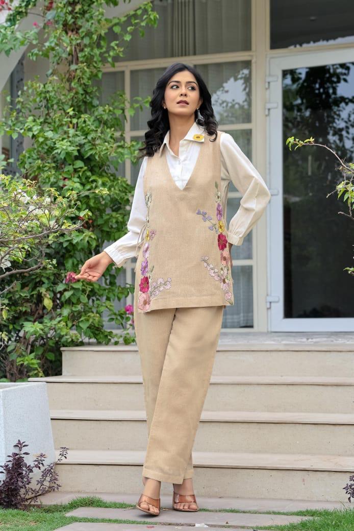 Restocked!! Wow jute cotton embroidered co ord set