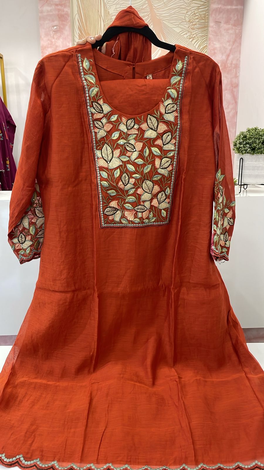 Wow embroidered Mul Chanderi in rust