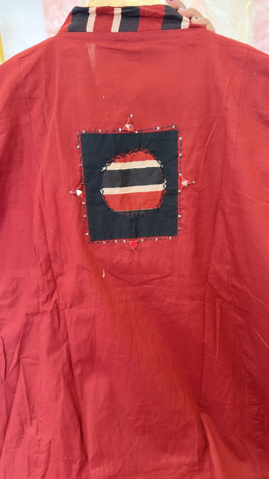 Wow cotton appliqué suit set with designer back