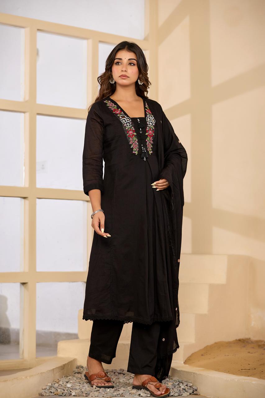 Black mirror Mul cotton embroidered lining full suit set
