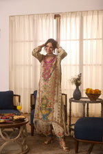 Restocked !!! Pure crepe stylish must have party wear suit