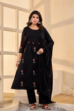 Wow Mul cotton rose embroidered lining suit set in black