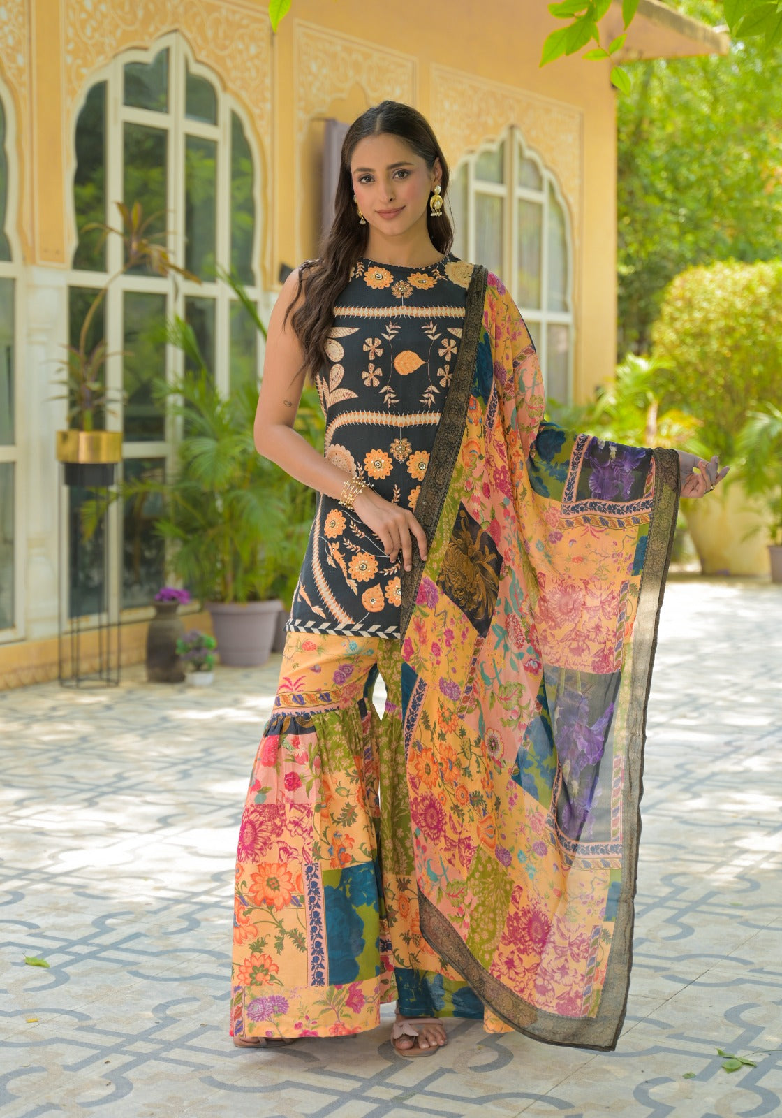 Pretty cotton sharara set (extra sleeves available)