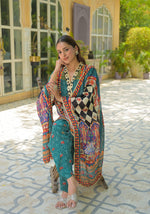 Outstanding pure crepe lining suit (true to size)