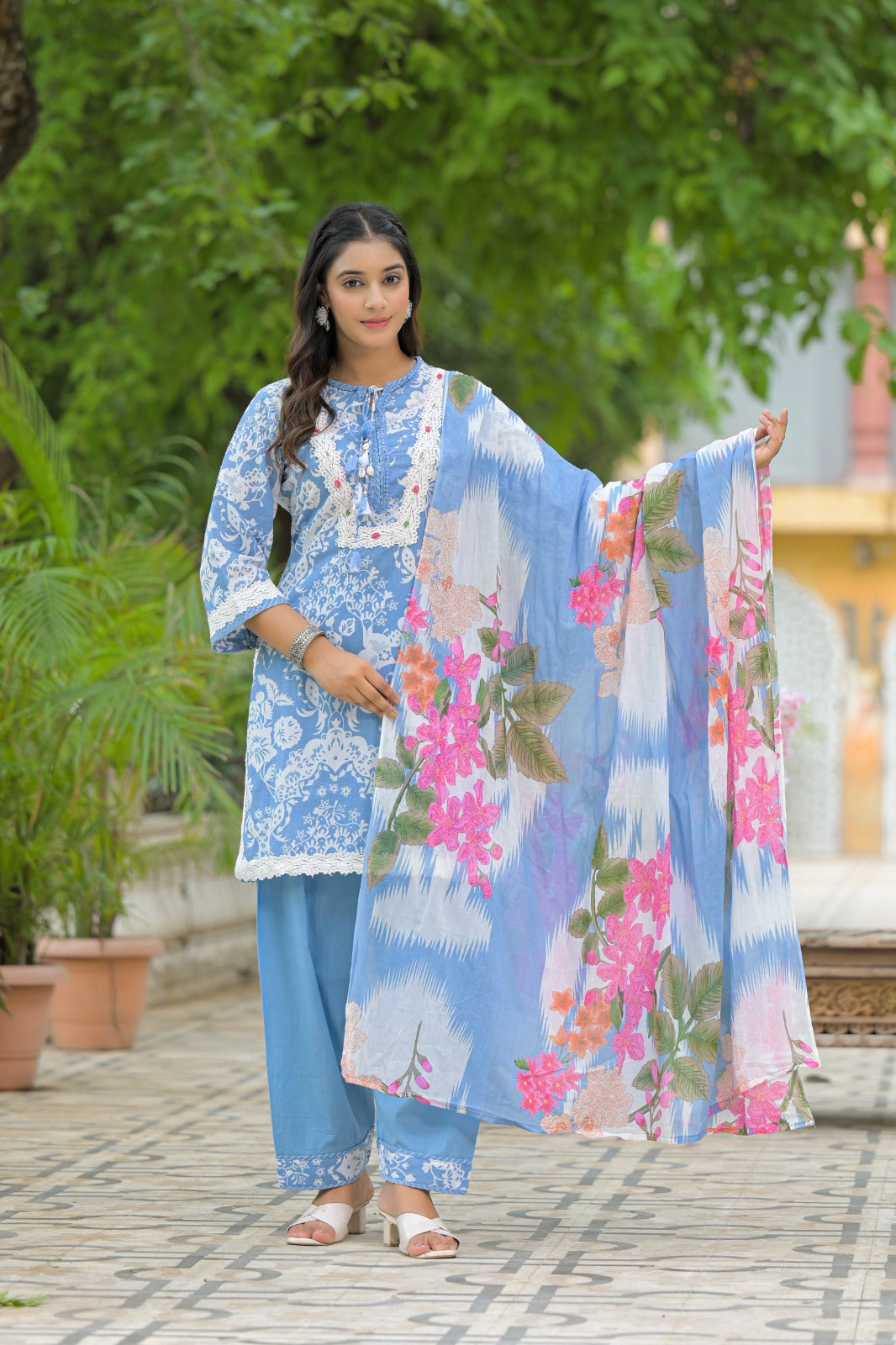 Designer pure cotton lace detailing suit set