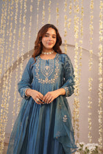 Perfect! Pure Mul Chanderi suit set with organza dupatta