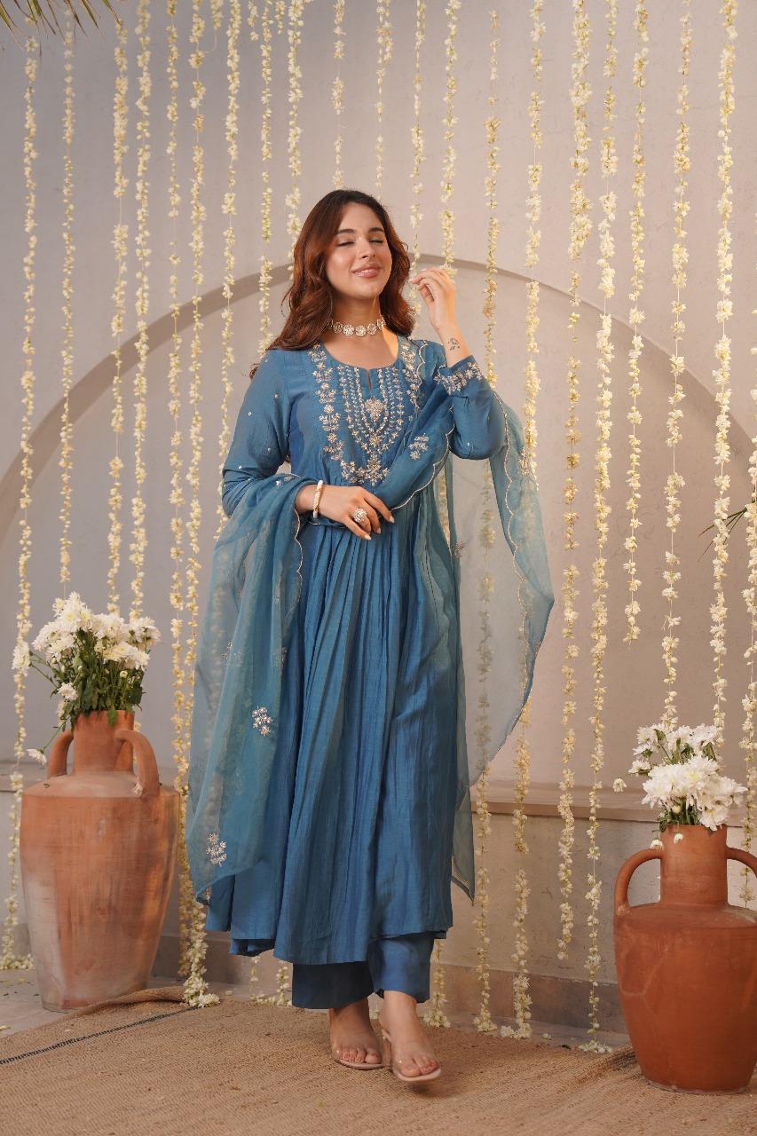 Perfect! Pure Mul Chanderi suit set with organza dupatta