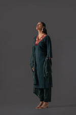 Beautiful cotton V neck ful suit set