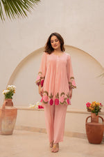 Mul Chanderi appliqué work pink co ord set