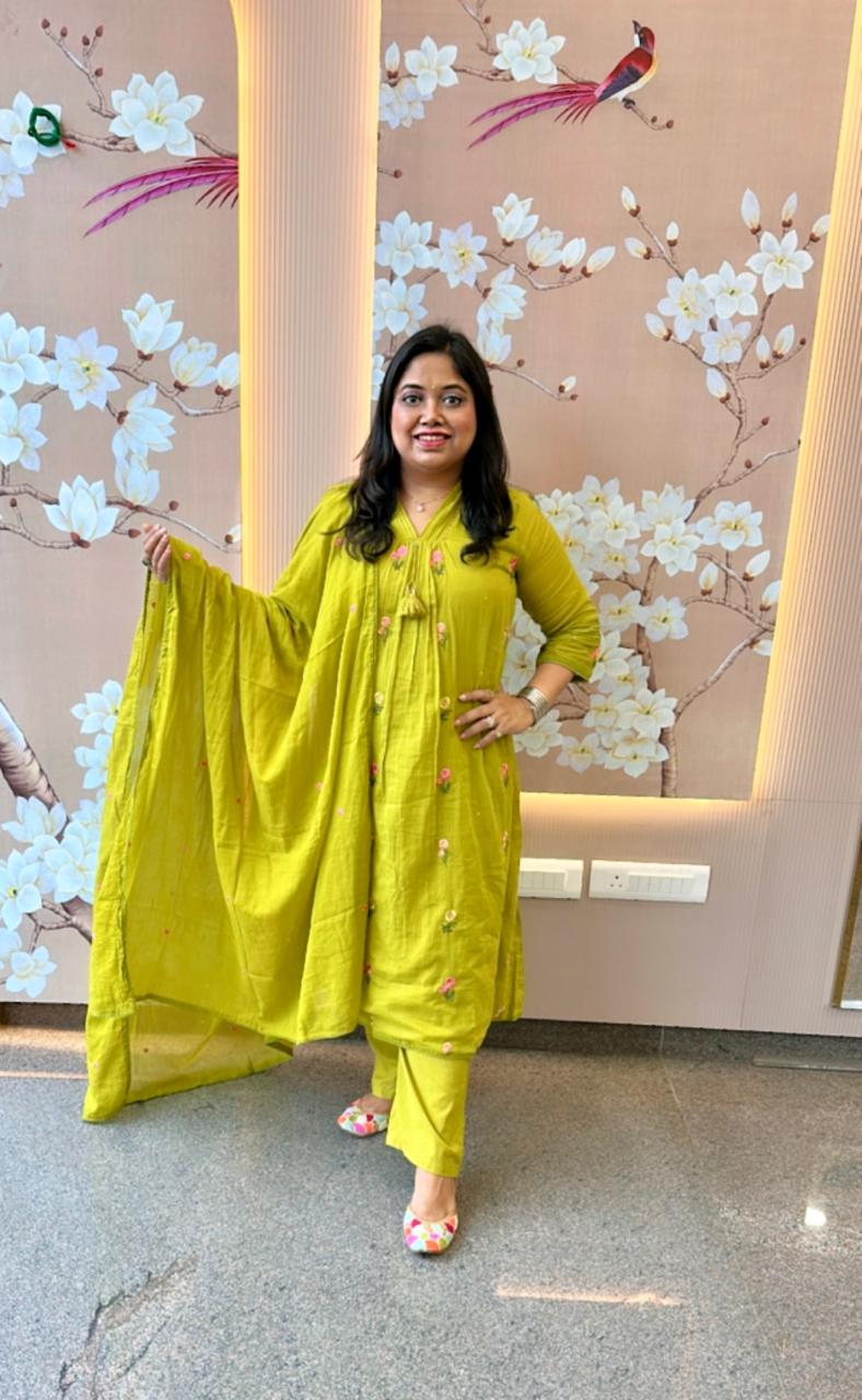 Pretty Mul cotton embroidered lining full suit set in green