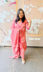 Smart cotton V neck real mirror full suit set in pink