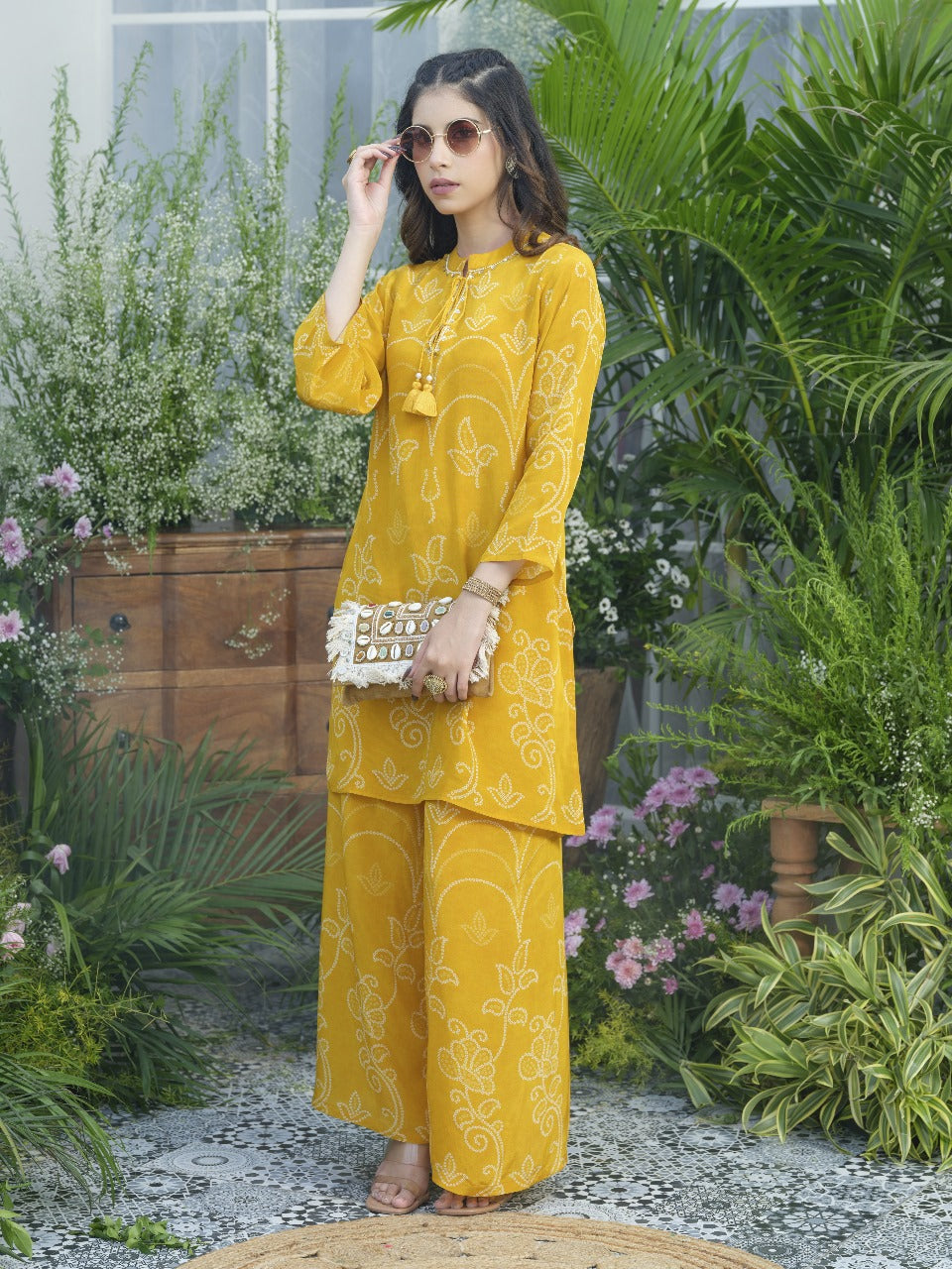 Wow stylish premium pure crepe co ord set in yellow