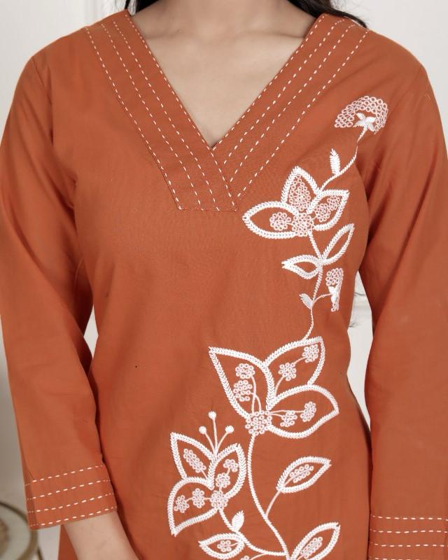 Fully embroidered V neck kurta pant
